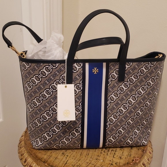 Tory Burch Handbags - Tory Burch Gemini Link Small Toat